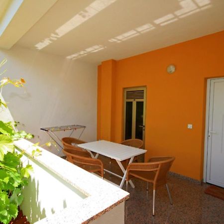 Apartments Surfinia Baska  Exterior photo