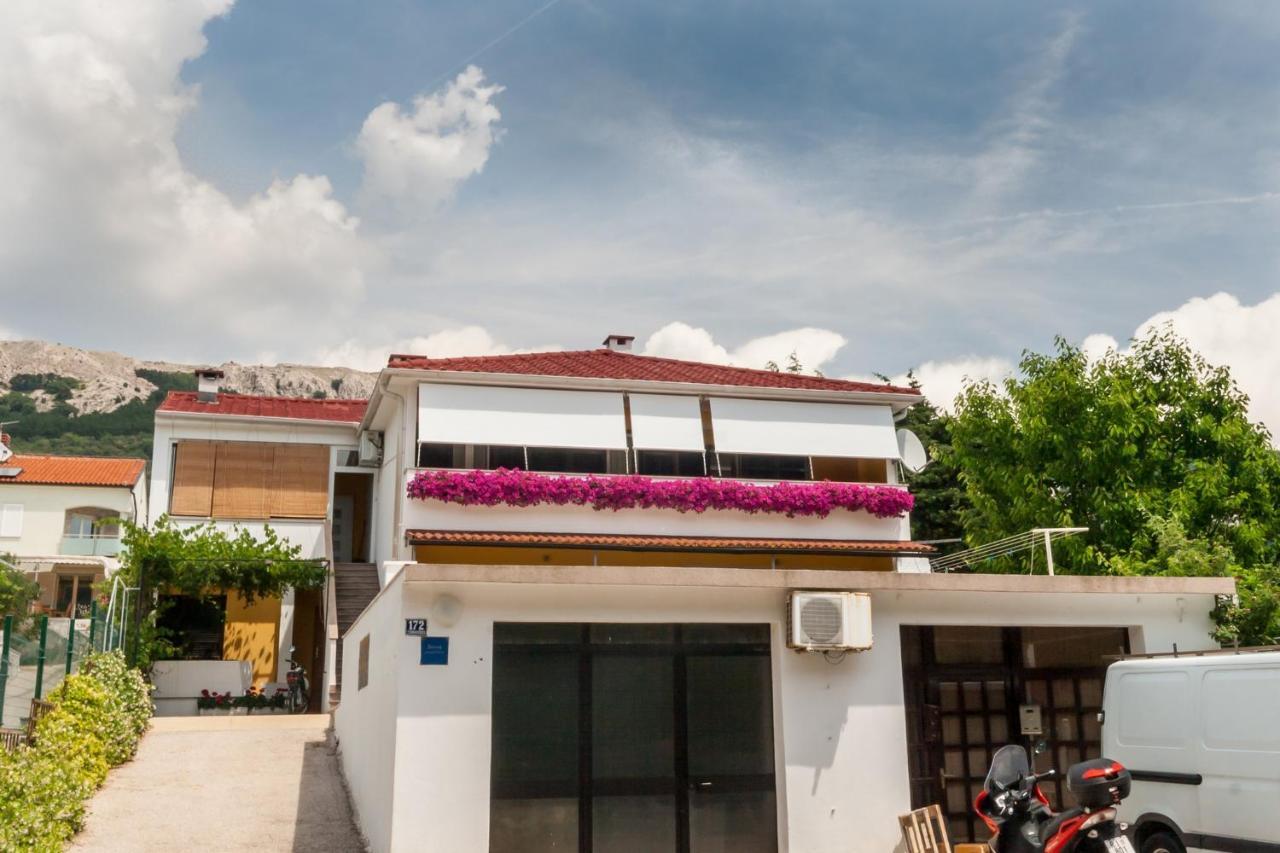 Apartments Surfinia Baska  Exterior photo