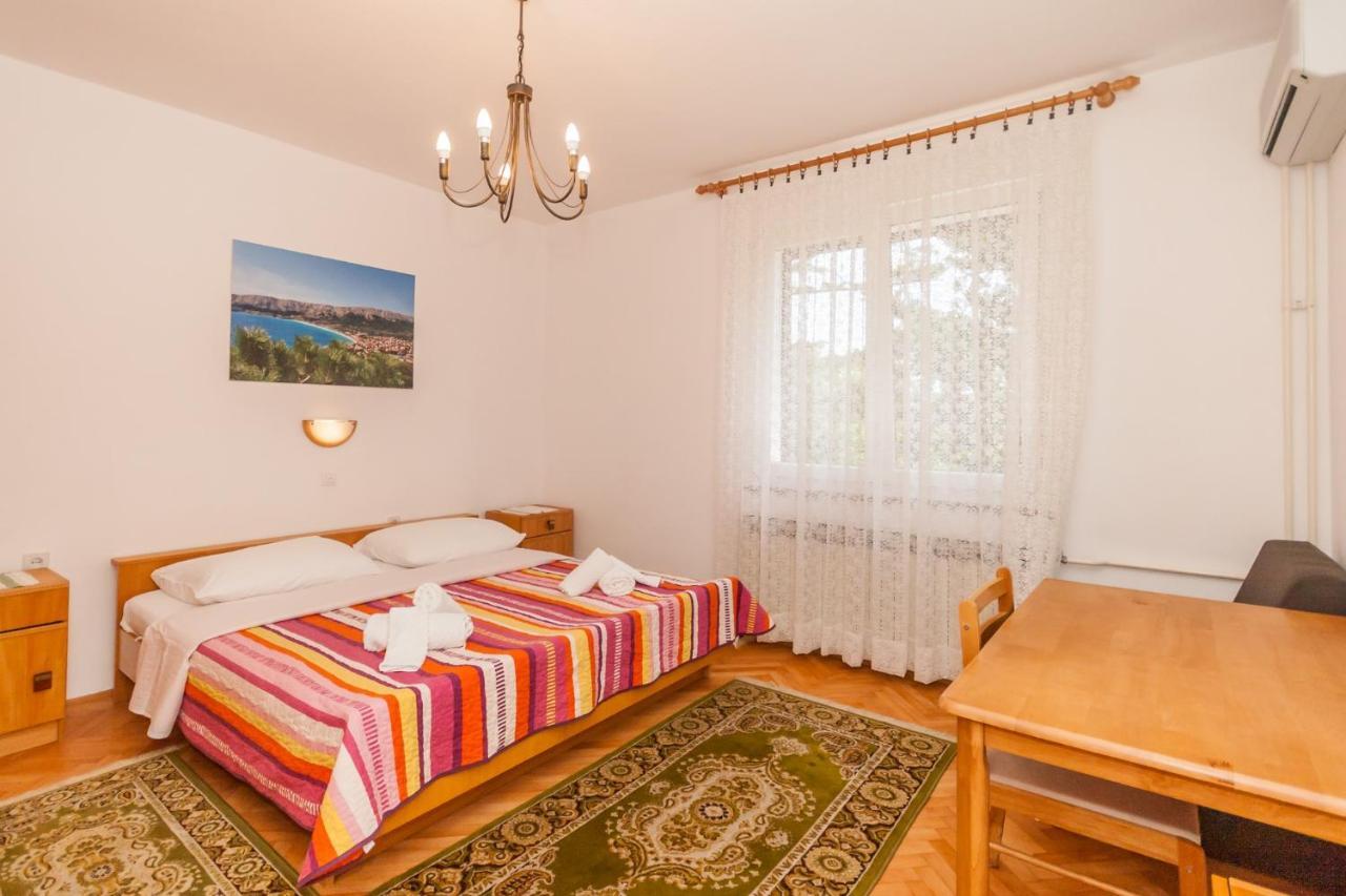 Apartments Surfinia Baska  Exterior photo
