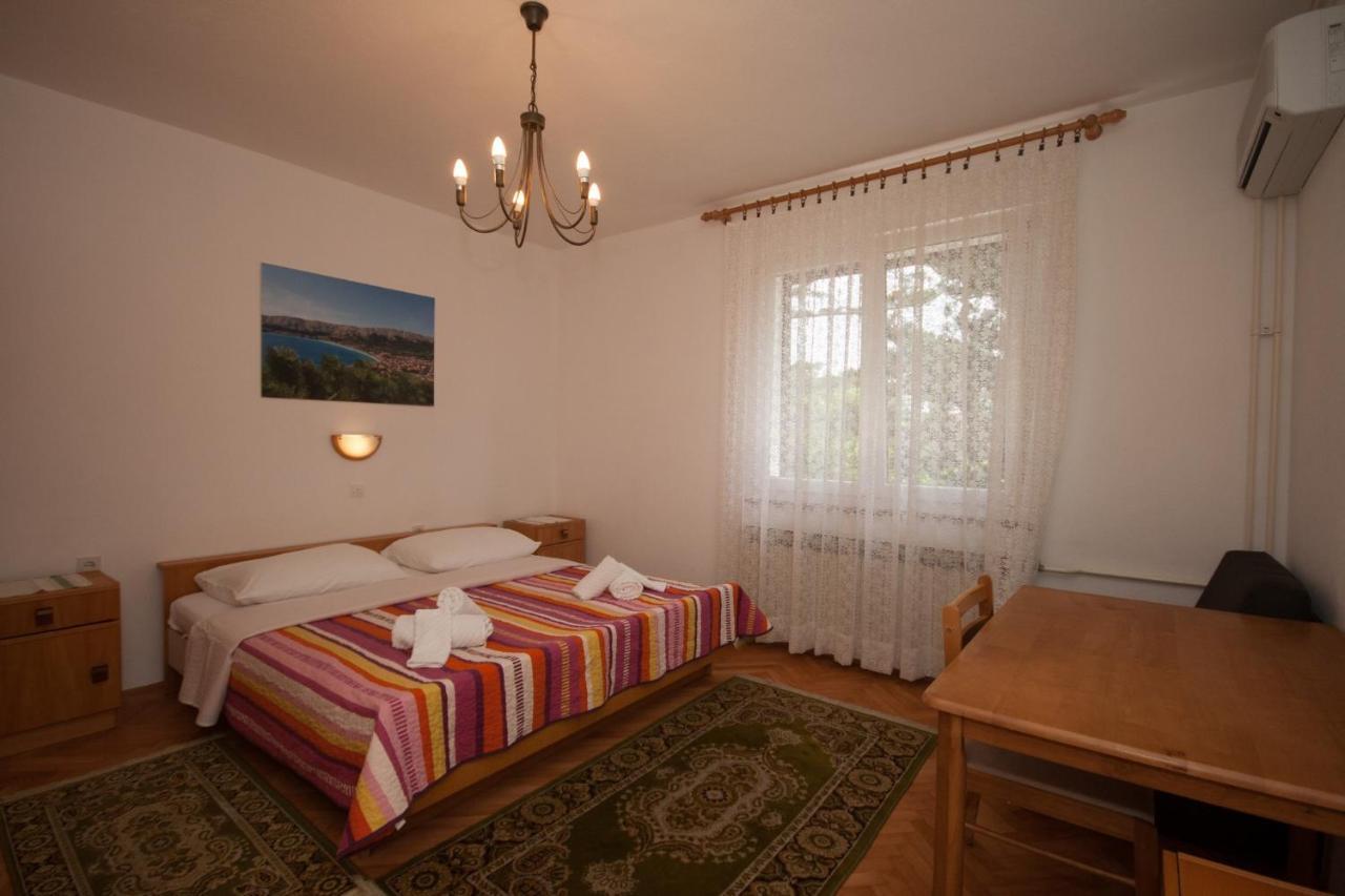 Apartments Surfinia Baska  Exterior photo